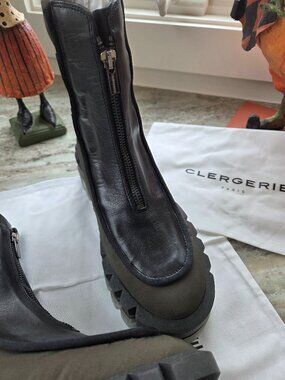 NWT Clergerie Paris Boots sz8